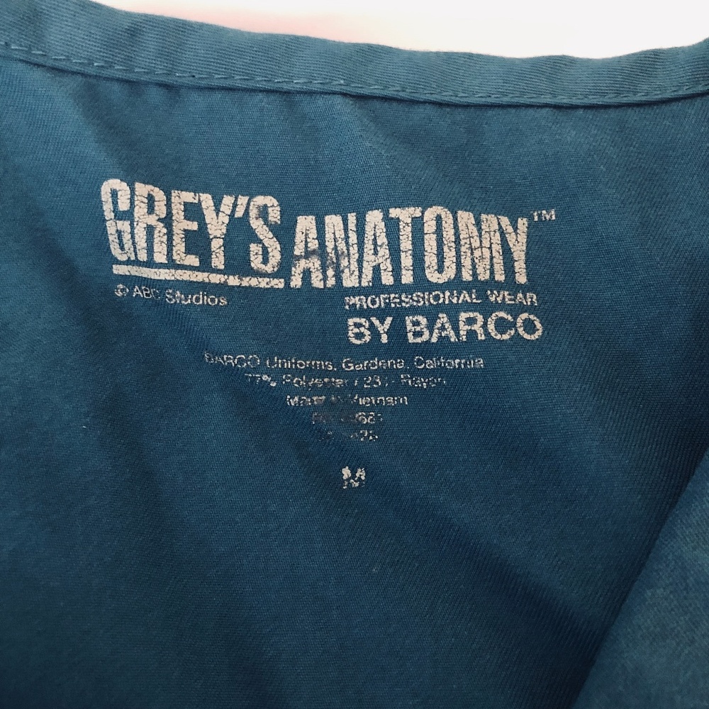 GREYS ANATOMY Teal Scrub Top Size Medium